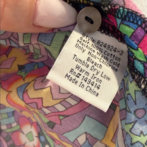 Johnny Was Multicolor Floral Geometric Blouse - Picture 8 of 9